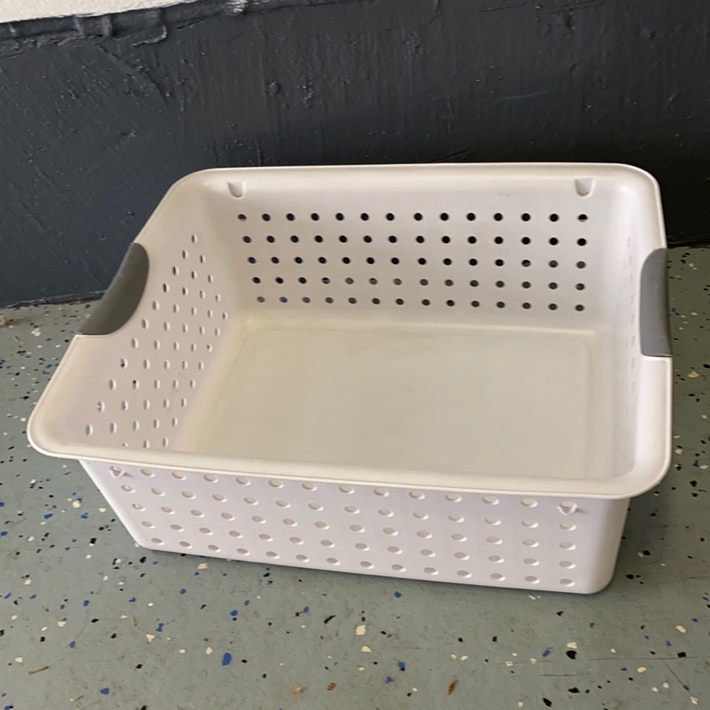 Plastic Storage Basket